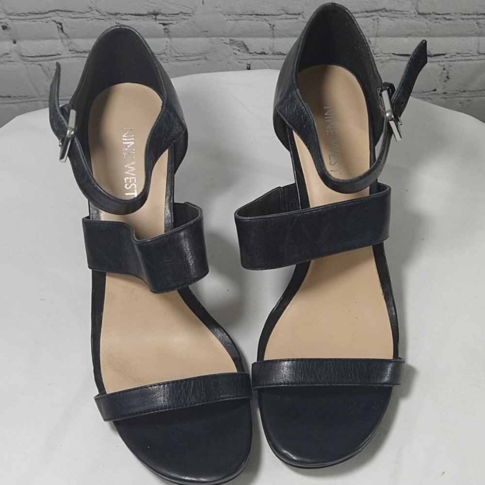 Nine West Strappy Black Leather Heeled Sandals